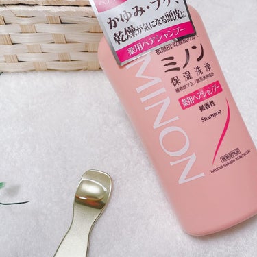 ミノン ミノン薬用ヘアシャンプー／薬用コンディショナーのクチコミ「🤍
⁡
⁡
ミノン薬用ヘアシャンプー　
ミノン薬用コンディショナー🛁*。
⁡
⁡
ミノンって好.....」（2枚目）