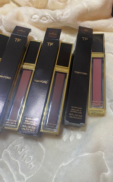 グロス リュクス/TOM FORD BEAUTY/リップグロスを使ったクチコミ（4枚目）