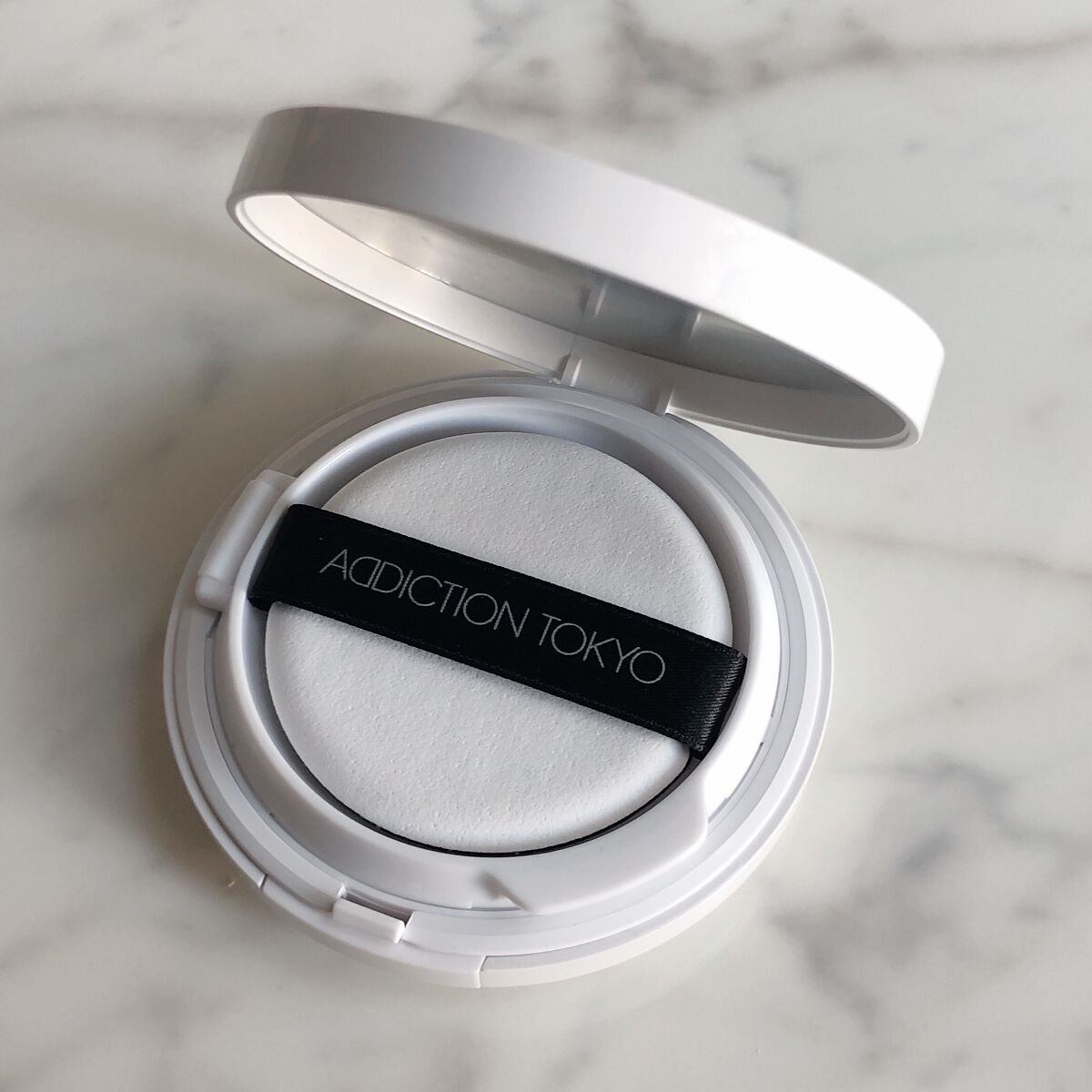 アディクション スキンケアUV タッチアップ クッション 003 Fresh Apricot/ADDICTION/クッションファンデーションを使ったクチコミ（2枚目）