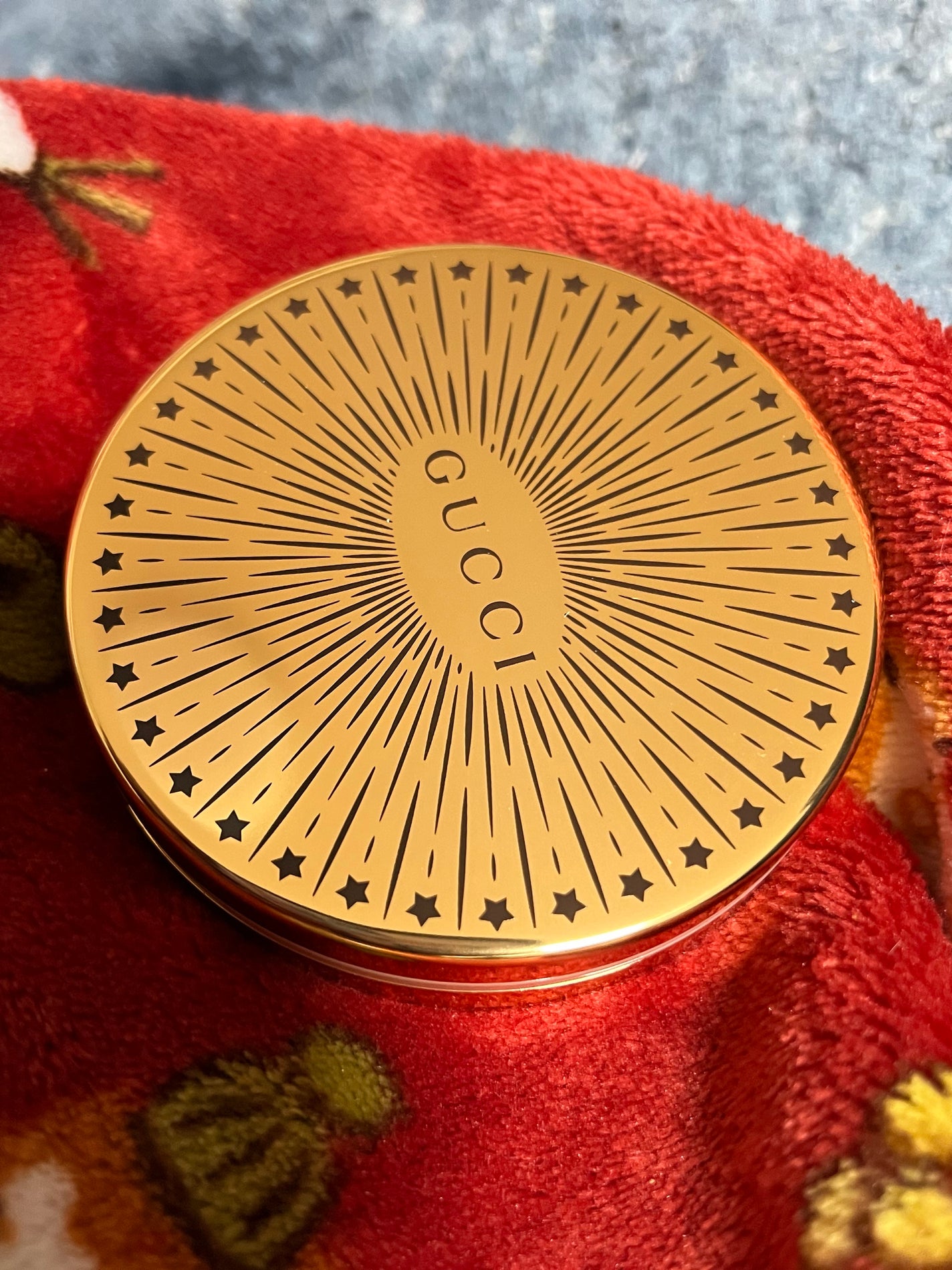 グロウ ハイライター/GUCCI beauty/パウダーハイライトを使ったクチコミ(1枚目)