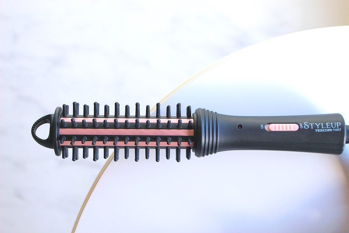 asaco on LIPS 「沖縄へ行った時 ヘアアイロンを持って行かなかったので 国際通り..」(1枚目)