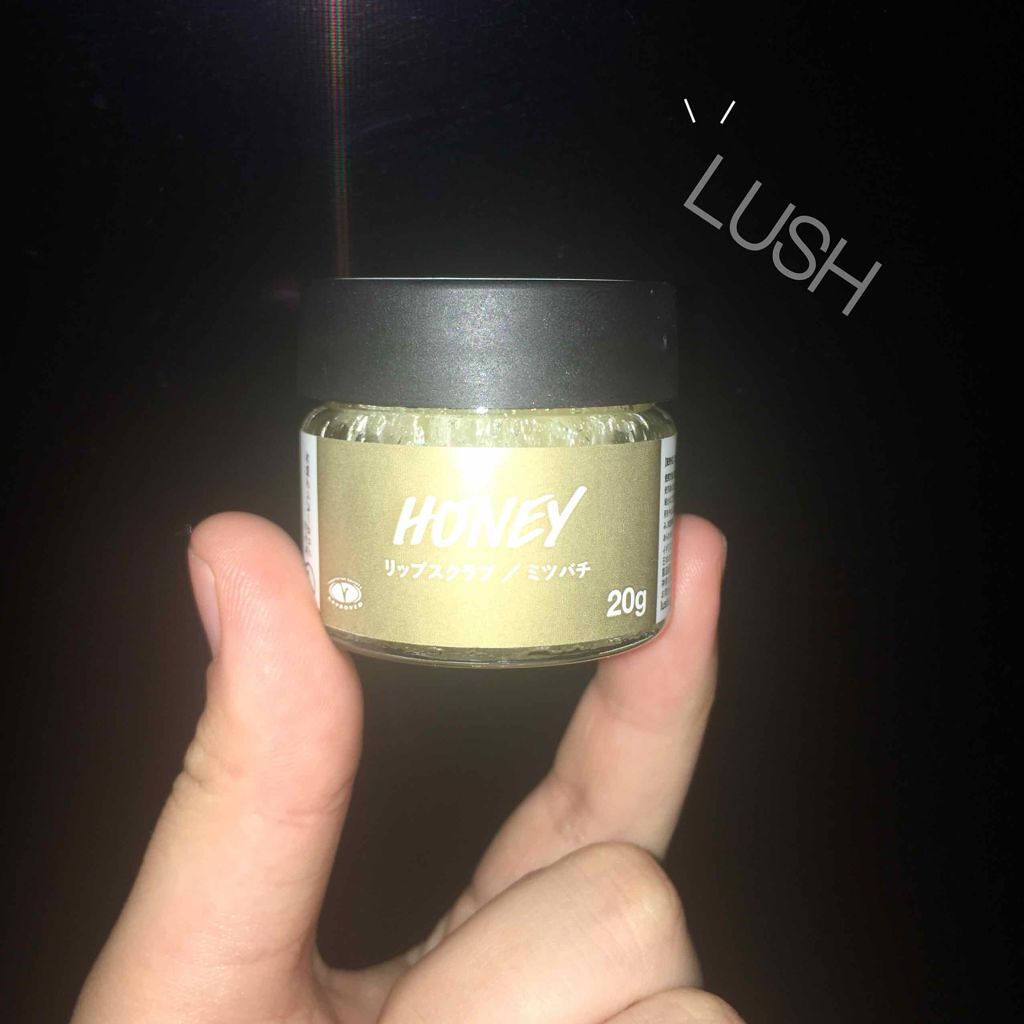 きびだんご on LIPS 「「LUSH」のリップスクラブ👣リップスクラブをするだけでリップ..」(1枚目)