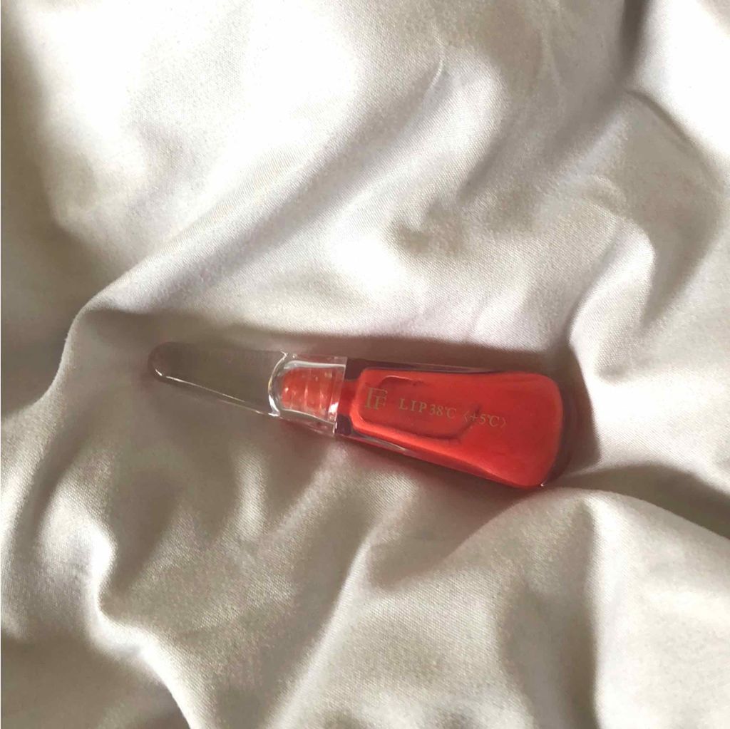 38°C / 99°F リップトリートメント (リップ美容液)/UZU BY FLOWFUSHI/リップケアを使ったクチコミ（1枚目）