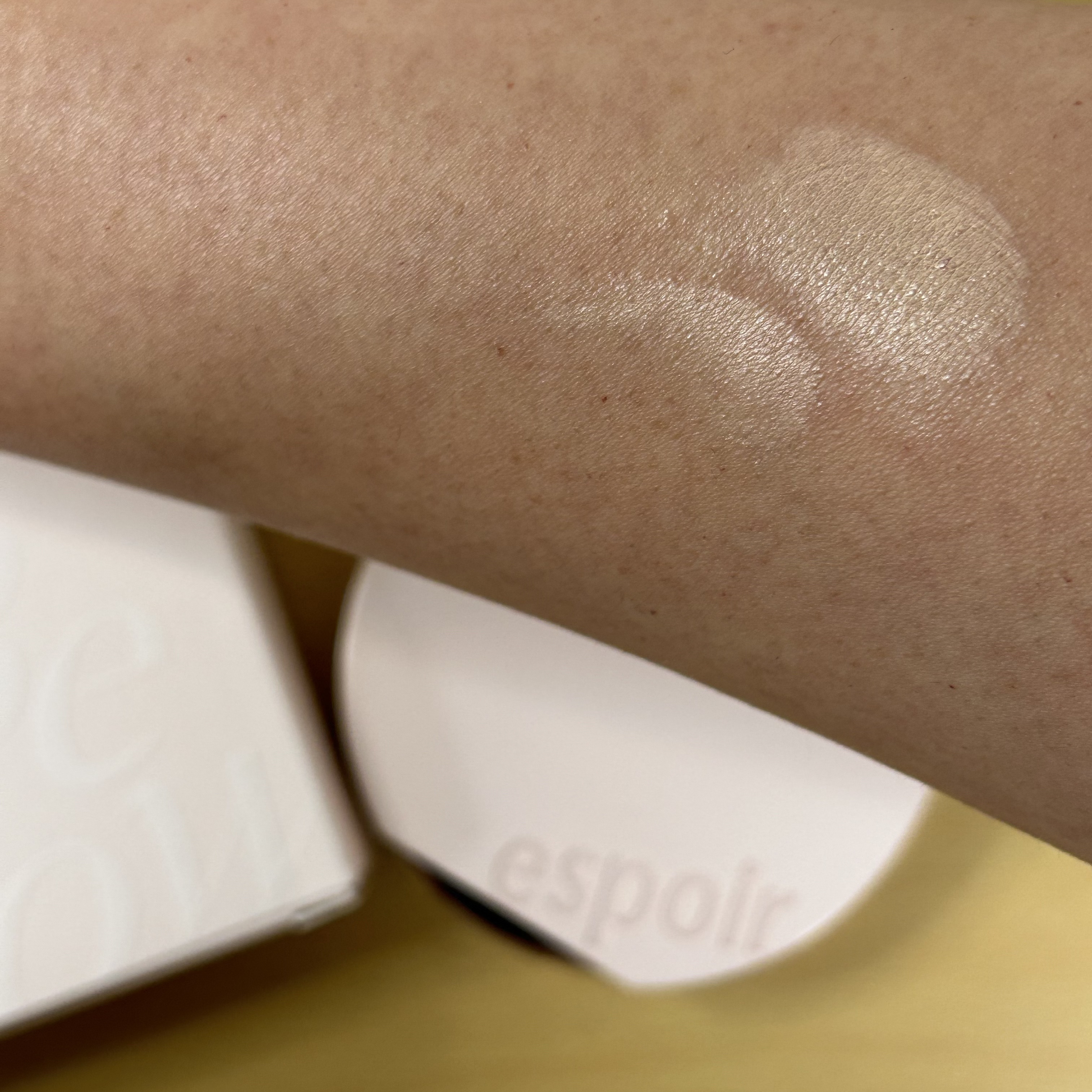 エスポア ビーグロー ボリュームクッション/espoir/クッションファンデーションを使ったクチコミ（3枚目）