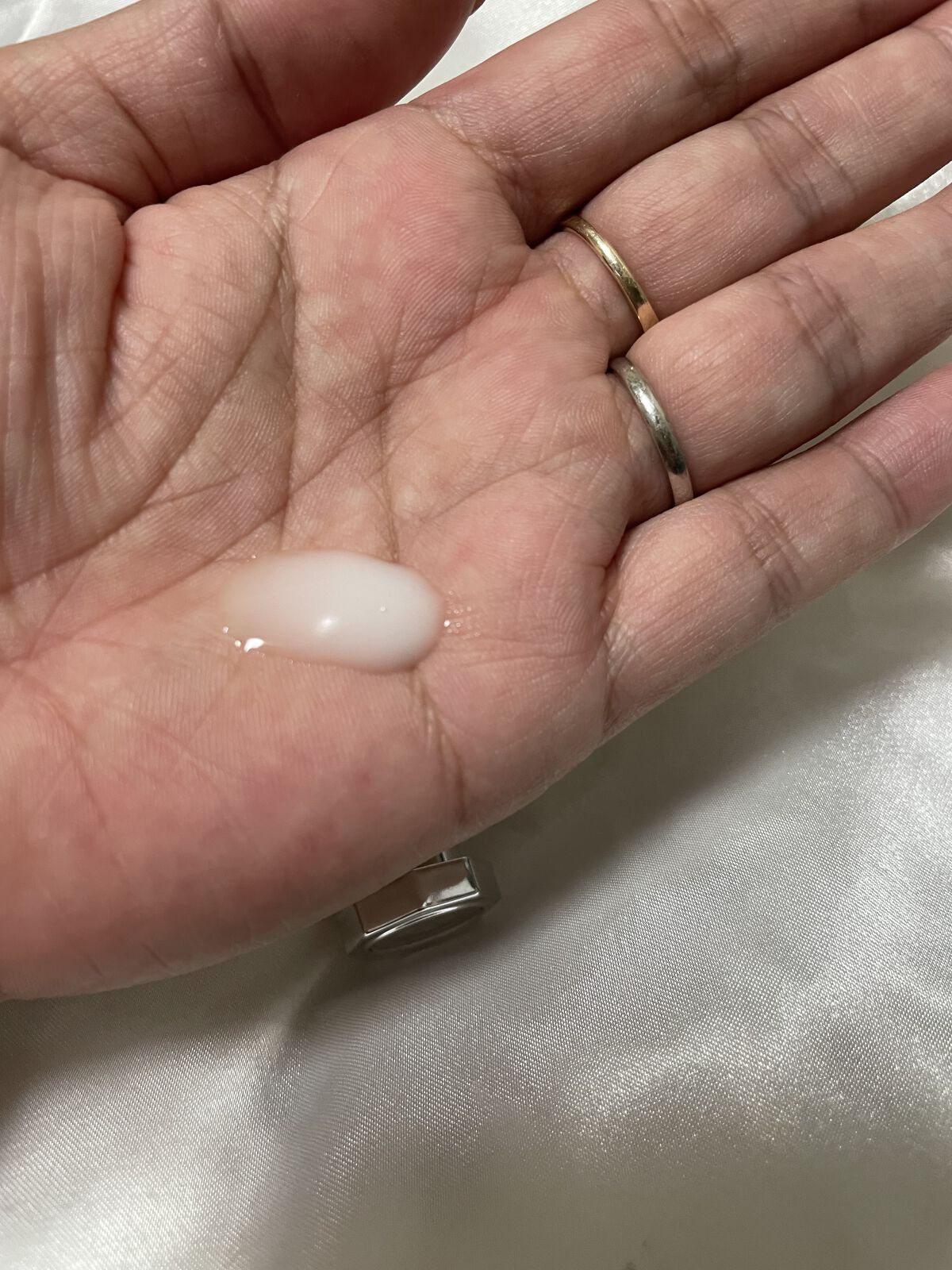 ハンドクリーム アルカナヤエカ327 /SE:CRUNO/ハンドクリームを使ったクチコミ（2枚目）