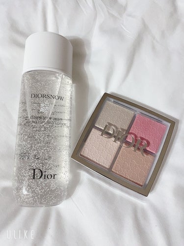 






✣  Dior  ✣

スノーエッセンス オブ ライトマイクロローション




肌の調子がとても良くなって美白系のスキンケアすきなので大満足‪‪.ᐟ.ᐟ






✣  Dior  ✣