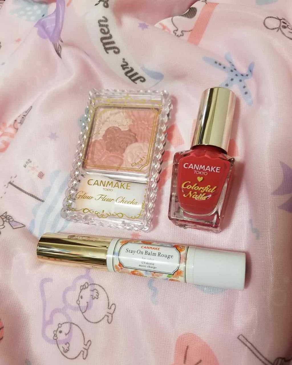 グロウフルールチークス/キャンメイク/パウダーチークを使ったクチコミ(1枚目)