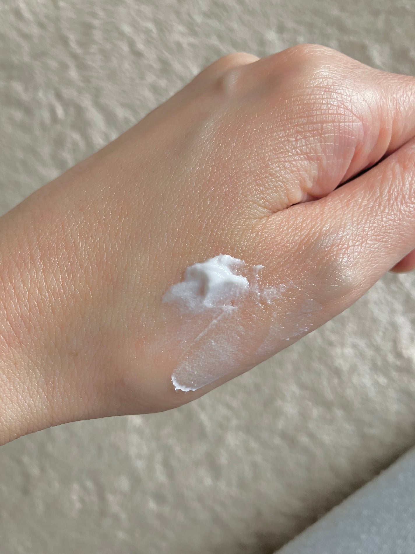 Pigu on LIPS 「乾燥による刺激をやわらげ「うるおいバリア」を補い、肌が敏感にな..」(2枚目)