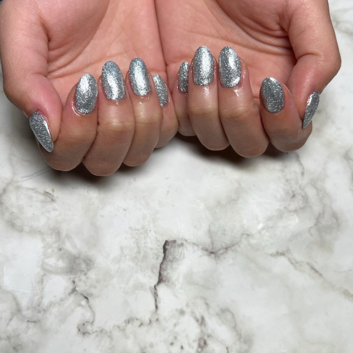 #シルバーネイル,#ラメネイル,#ネイル,#ニュアンスネイル,#スカルプネイル,#ジェルネイル,#ママネイル,#ギャルネイル,#大人ネイル,#派手ネイル,#ネイル,#城陽ネイル,#京都ネイル,#大阪ネイル,#奈良ネイルのネイルデザイン