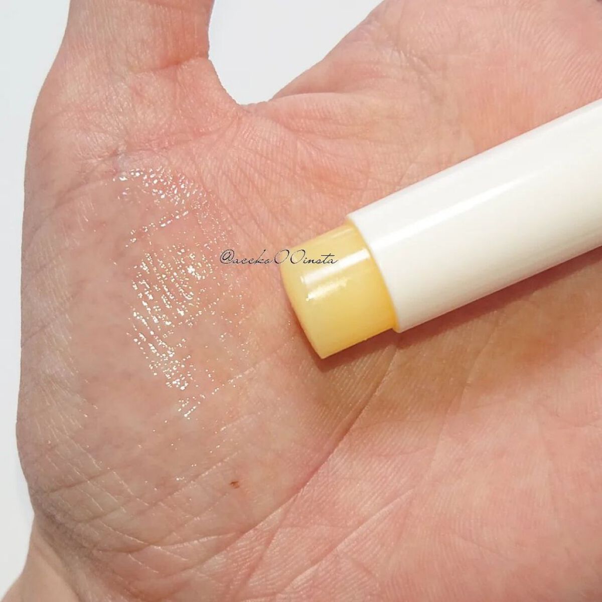 ニベア ディープモイスチャーリップ メルティタイプ/ニベア/リップクリームを使ったクチコミ（3枚目）