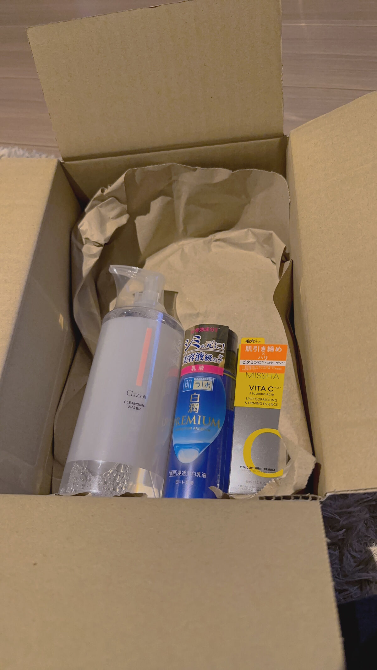 チャコット・コスメティクス クレンジングウォーターのクチコミ「初購入
とりあえず報告w
白潤は使ったことあるけど2つはまだ使用していないので使った後にまたレ.....」（2枚目）