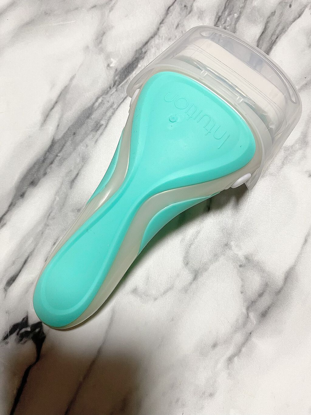 イントゥイション 敏感肌用 ホルダー （刃付き）＋替刃１コ/イントゥイション/シェーバーを使ったクチコミ（3枚目）