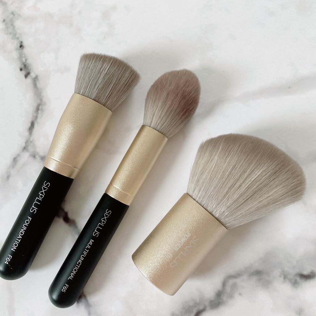 SIXPLUS 携帯用 メイクブラシ5本セット Playシリーズ/SIXPLUS/メイクブラシを使ったクチコミ(3枚目)