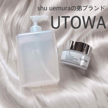 みなさんは、shu uemuraの弟ブランド『UTOWA』をご存知でしょうか？？ここ最近私の中できているコスメブランドです✨✨

今回紹介するのはそのUTOWAの化粧水とクリームです🧴👶

私はまず、こ