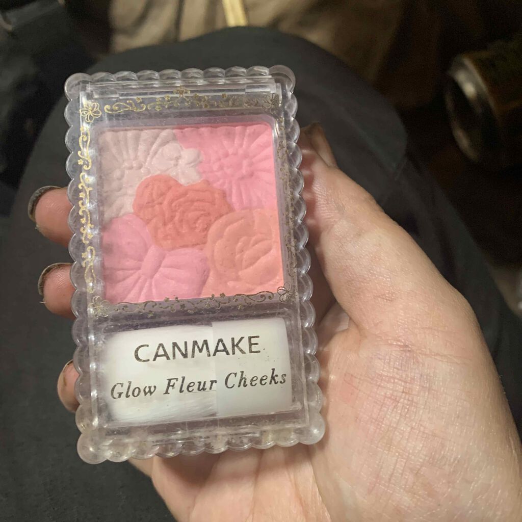 グロウフルールチークス/キャンメイク/パウダーチークを使ったクチコミ(1枚目)