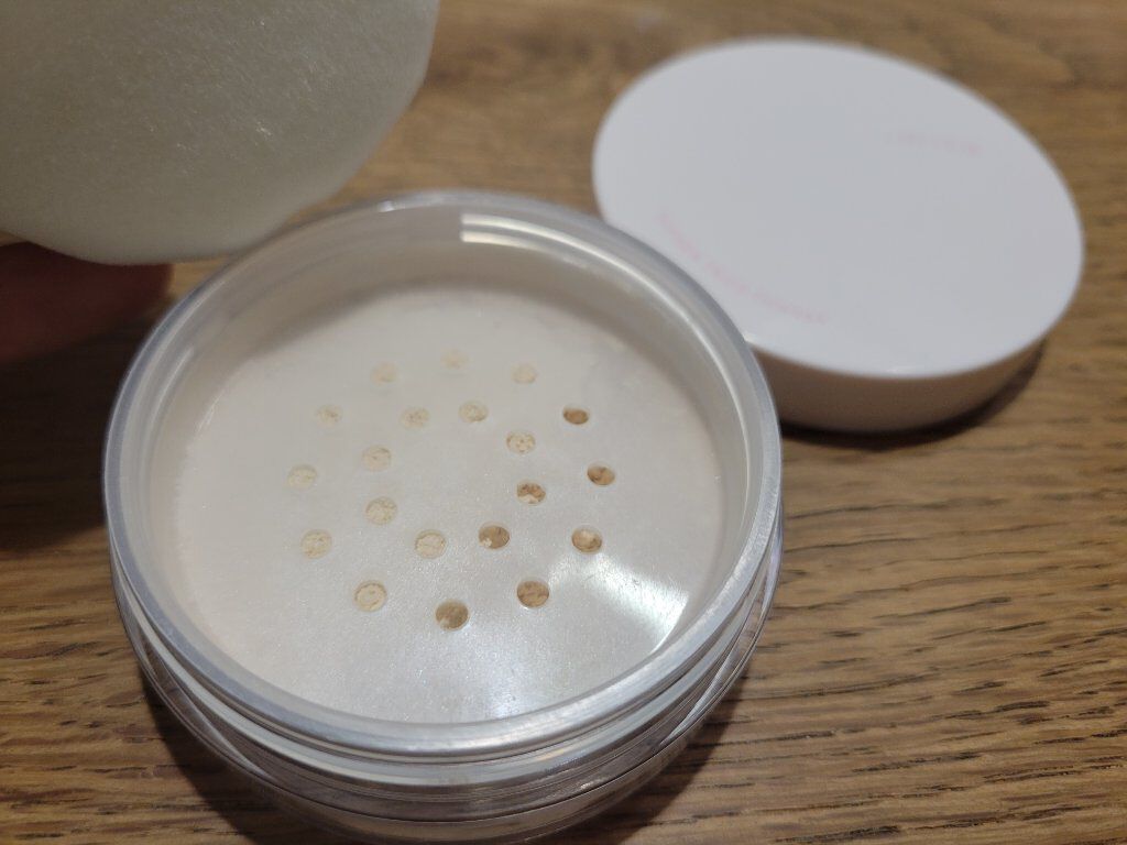 素肌トリックパウダー/イミテ/プレストパウダーを使ったクチコミ（2枚目）