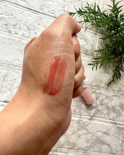 ジューシーパンピンググロス/INTO U/リップグロスを使ったクチコミ(3枚目)