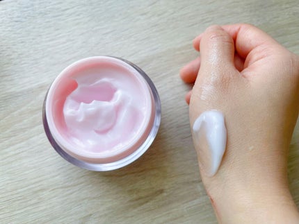 ピンクティーツリークリーム/APLIN/フェイスクリームを使ったクチコミ(2枚目)