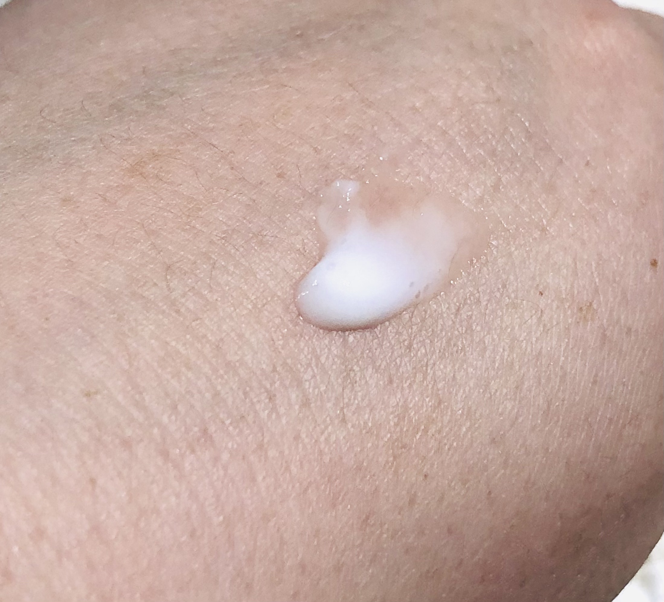 美白乳液 TA 詰替用/ちふれ/乳液を使ったクチコミ（2枚目）