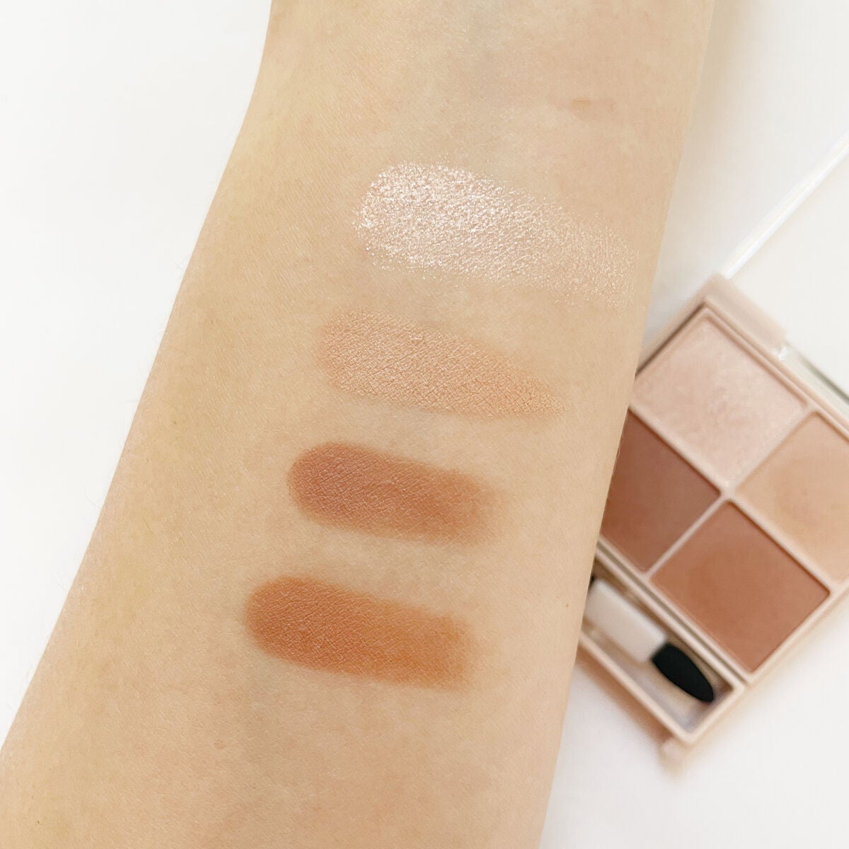 シルキースフレアイズ(マットタイプ)/キャンメイク/アイシャドウパレットを使ったクチコミ(5枚目)