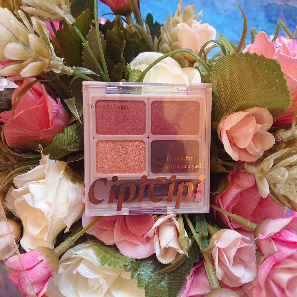 グリッターイルミネーションライナー/CipiCipi/リキッドアイライナーを使ったクチコミ（3枚目）