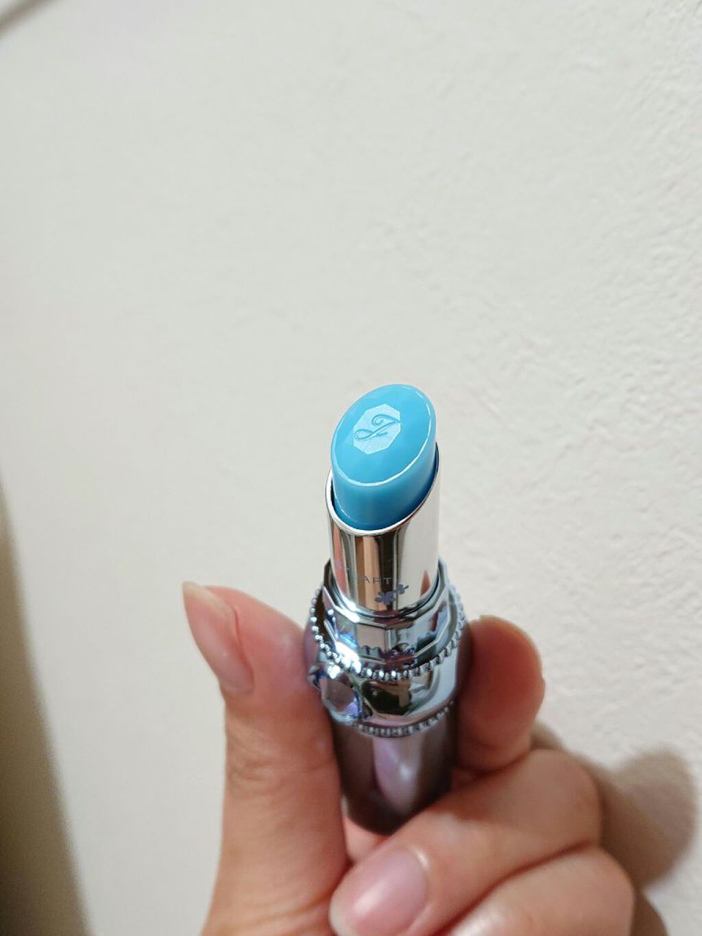 試してみた】サムシングピュアブルー リップグロウ セラムバーム JILL