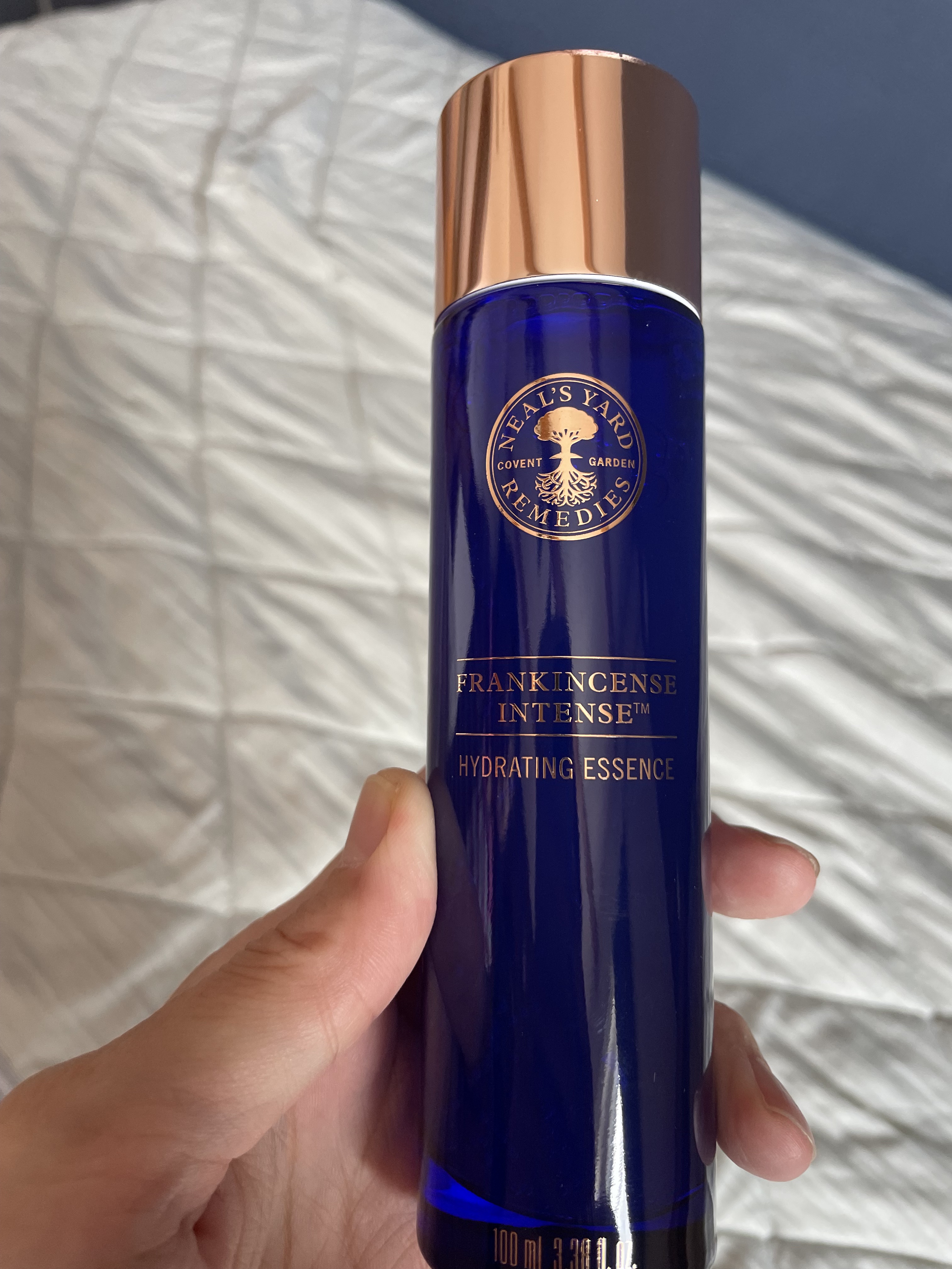 フランキンセンス インテンス ハイドレイティングエッセンス/ニールズヤード レメディーズ/化粧水を使ったクチコミ（1枚目）