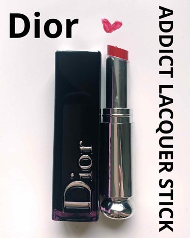 Dior アディクトラッカーリップスティック
#877 


とにかく発色が良くて、きっちりと鮮やかな色を唇に乗せてくれます💜

肌色に合う、合わないは別として、見た目通りの発色。
#ターンミーディオー