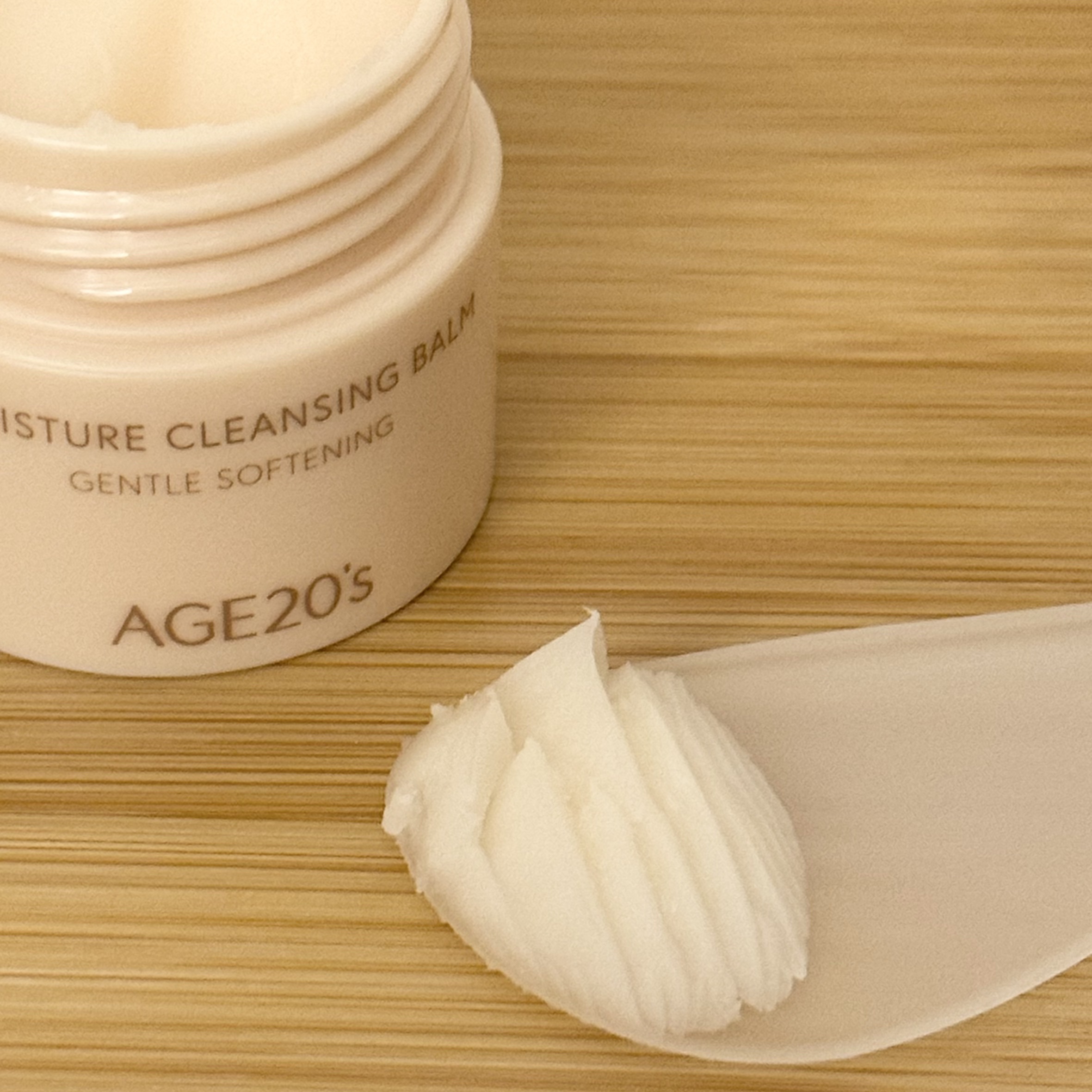 モイスチャークレンジングバーム/AGE20’s/クレンジングバームを使ったクチコミ（2枚目）