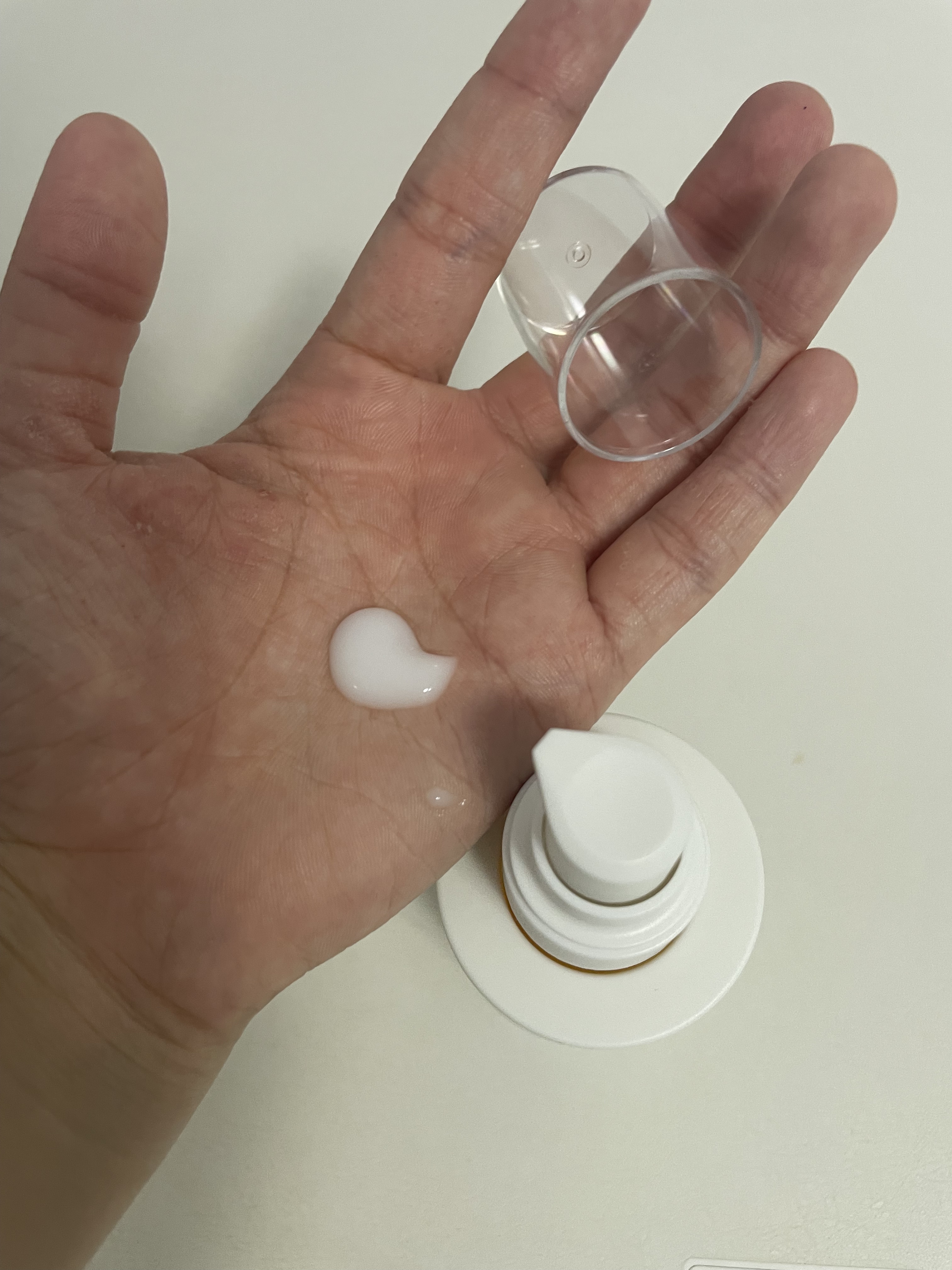 超高圧*¹浸透型リペアビタミンC誘導体*⁴配合　集中美容液ヘアミルク/unlabel/ヘアミルクを使ったクチコミ（2枚目）