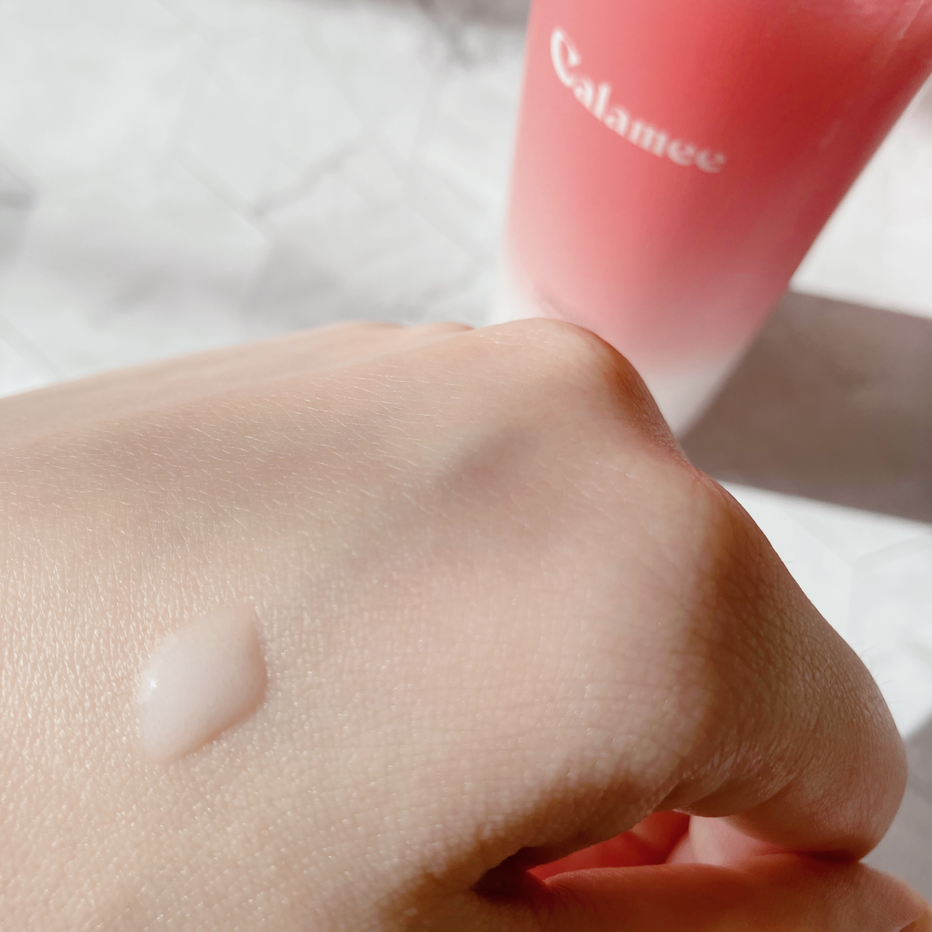 カラミー カラミンノーセバムジェル/Calamee/フェイスクリームを使ったクチコミ（3枚目）