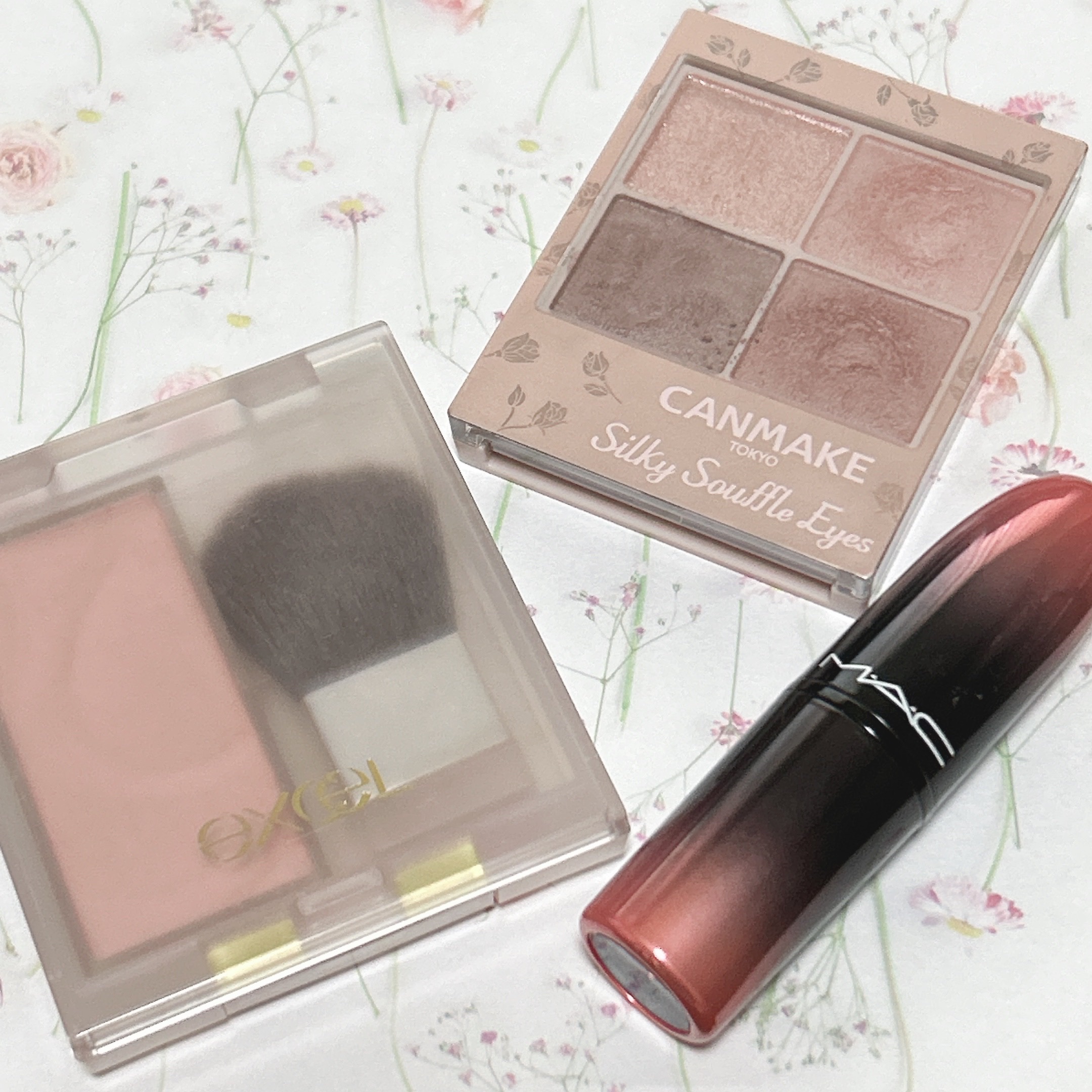 ラブ ミー リップスティック /M・A・C/口紅を使ったクチコミ（2枚目）