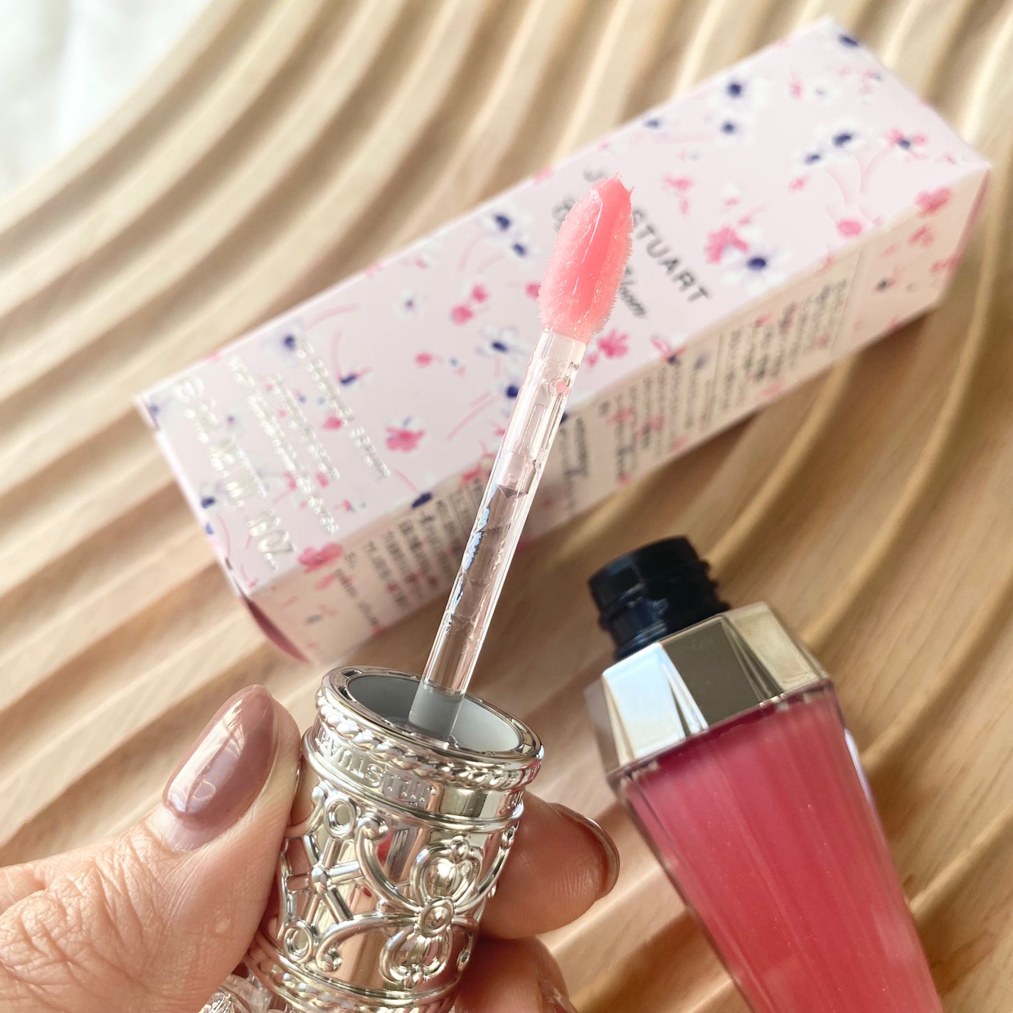 ジルスチュアート クリスタルブルーム リップブーケ セラム/JILL STUART/リッププランパーを使ったクチコミ(3枚目)