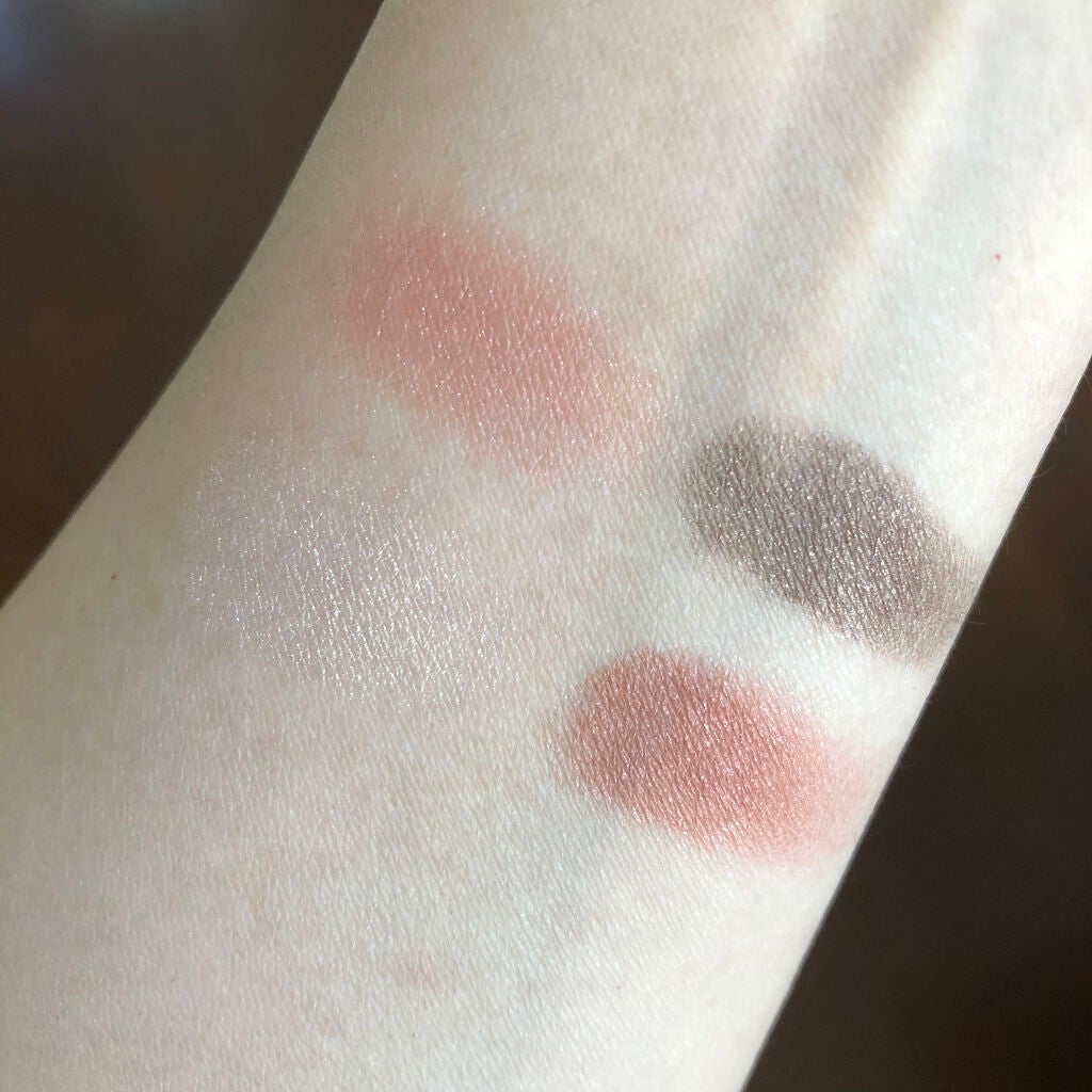 グロッシーリッチ アイズ N/Visée/アイシャドウパレットを使ったクチコミ(3枚目)