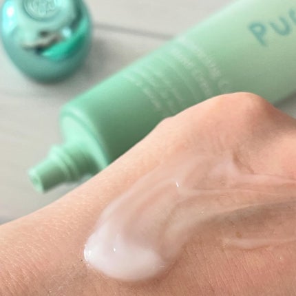 プルント モイストケア美容液ハンドクリーム/Purunt./ハンドクリームを使ったクチコミ(4枚目)