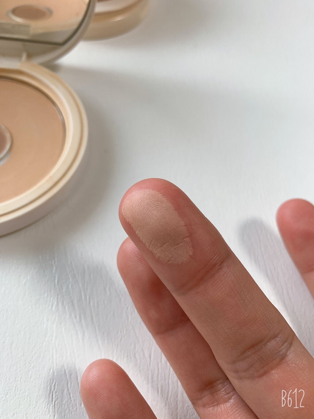 UVパウダー コンパクト/ナチュラグラッセ/日焼け止めパウダーを使ったクチコミ(4枚目)
