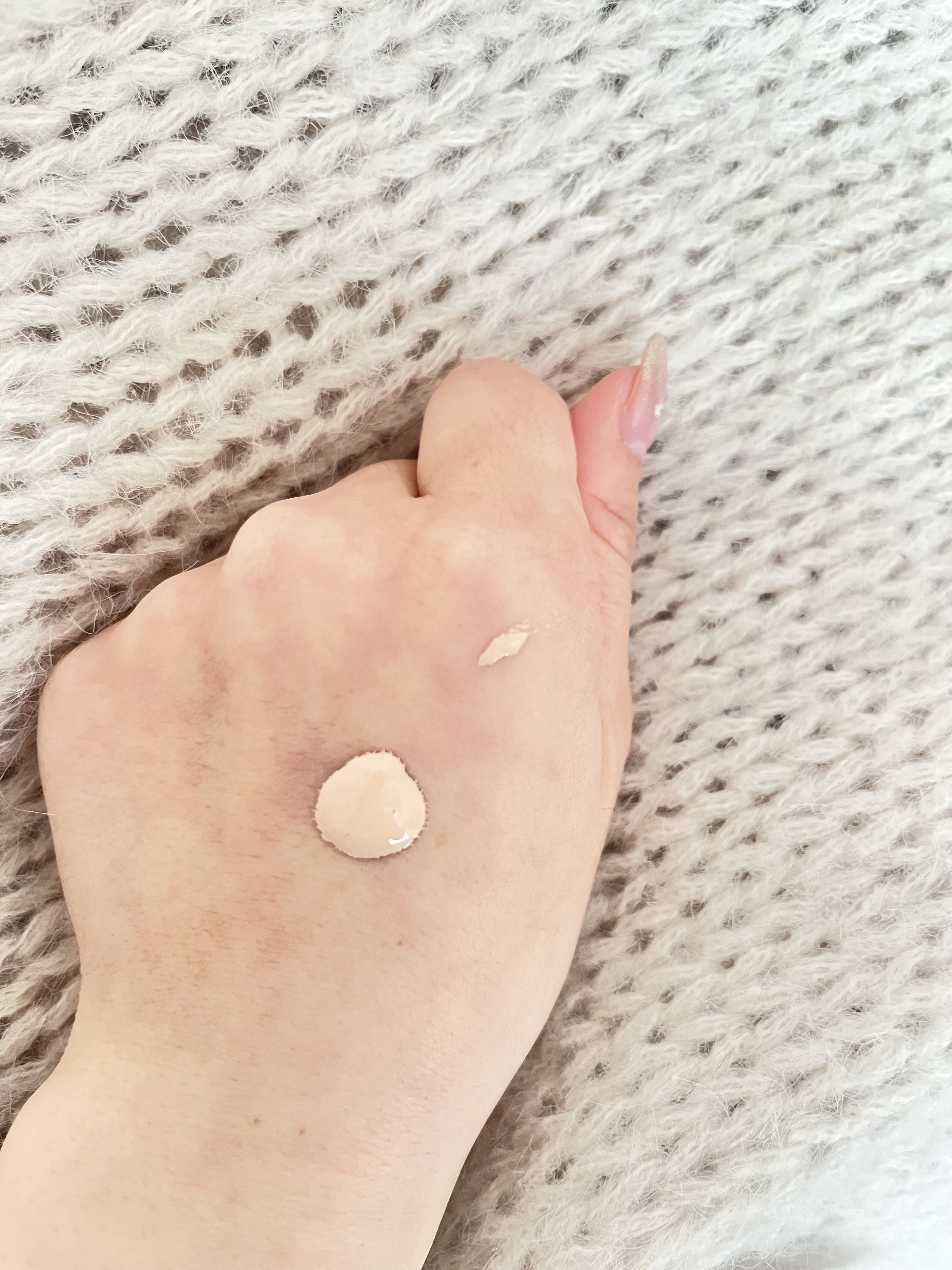 カバーステイン パーフェクティング ファンデーション/VDL/リキッドファンデーションを使ったクチコミ（2枚目）