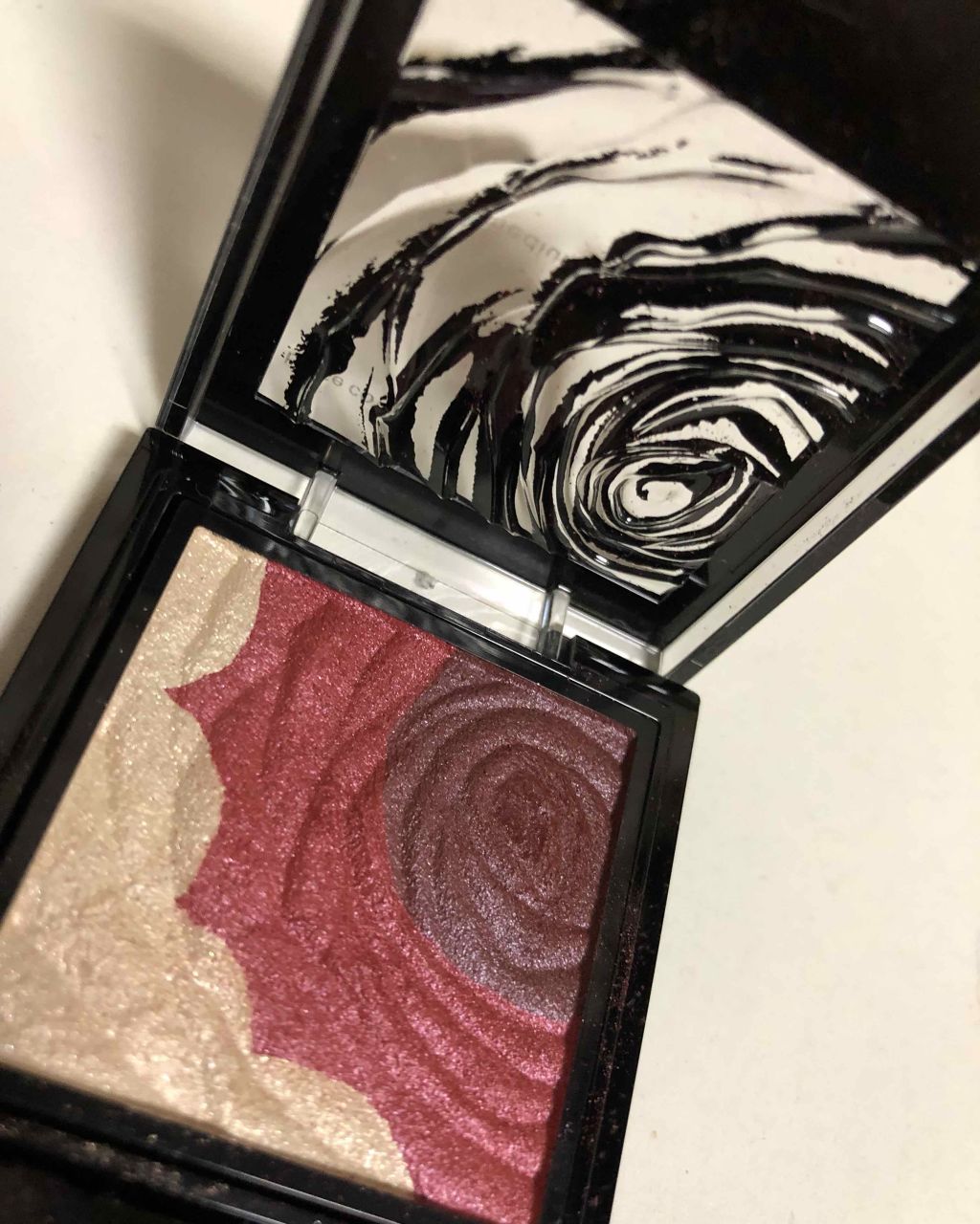 ダークローズシャドウ/KATE/アイシャドウパレットを使ったクチコミ（1枚目）