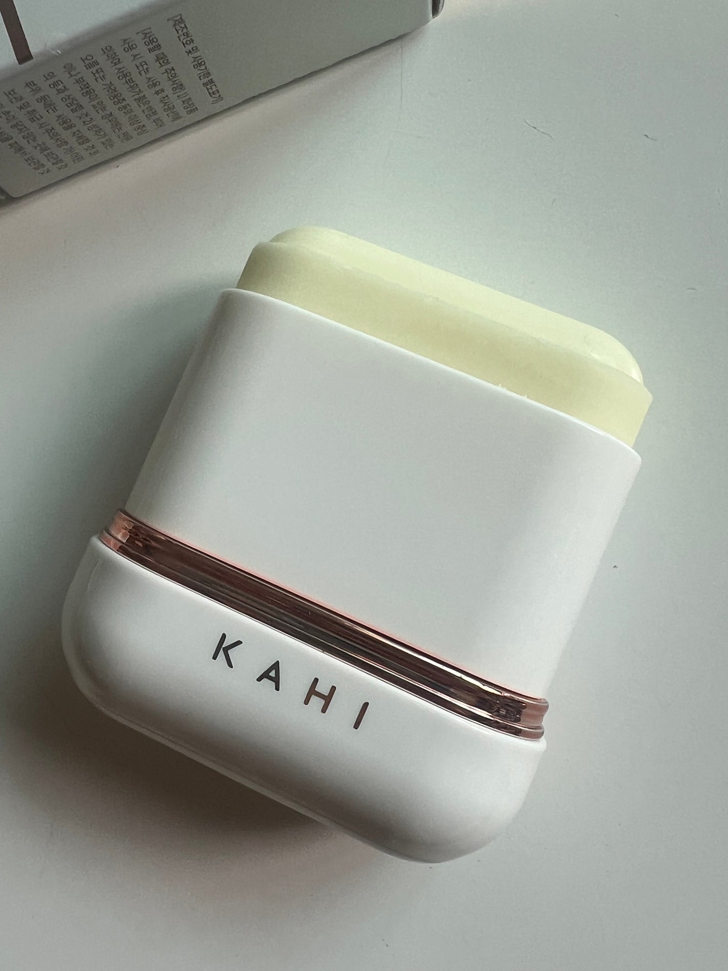 エアリーフィットサンスティック/KAHI/日焼け止めスティックを使ったクチコミ(3枚目)