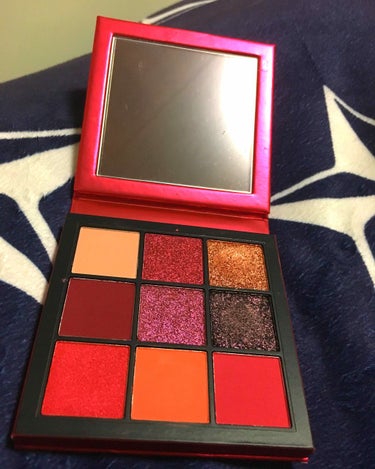 Obsessions Palette Ruby/Huda Beauty/パウダーアイシャドウを使ったクチコミ（2枚目）