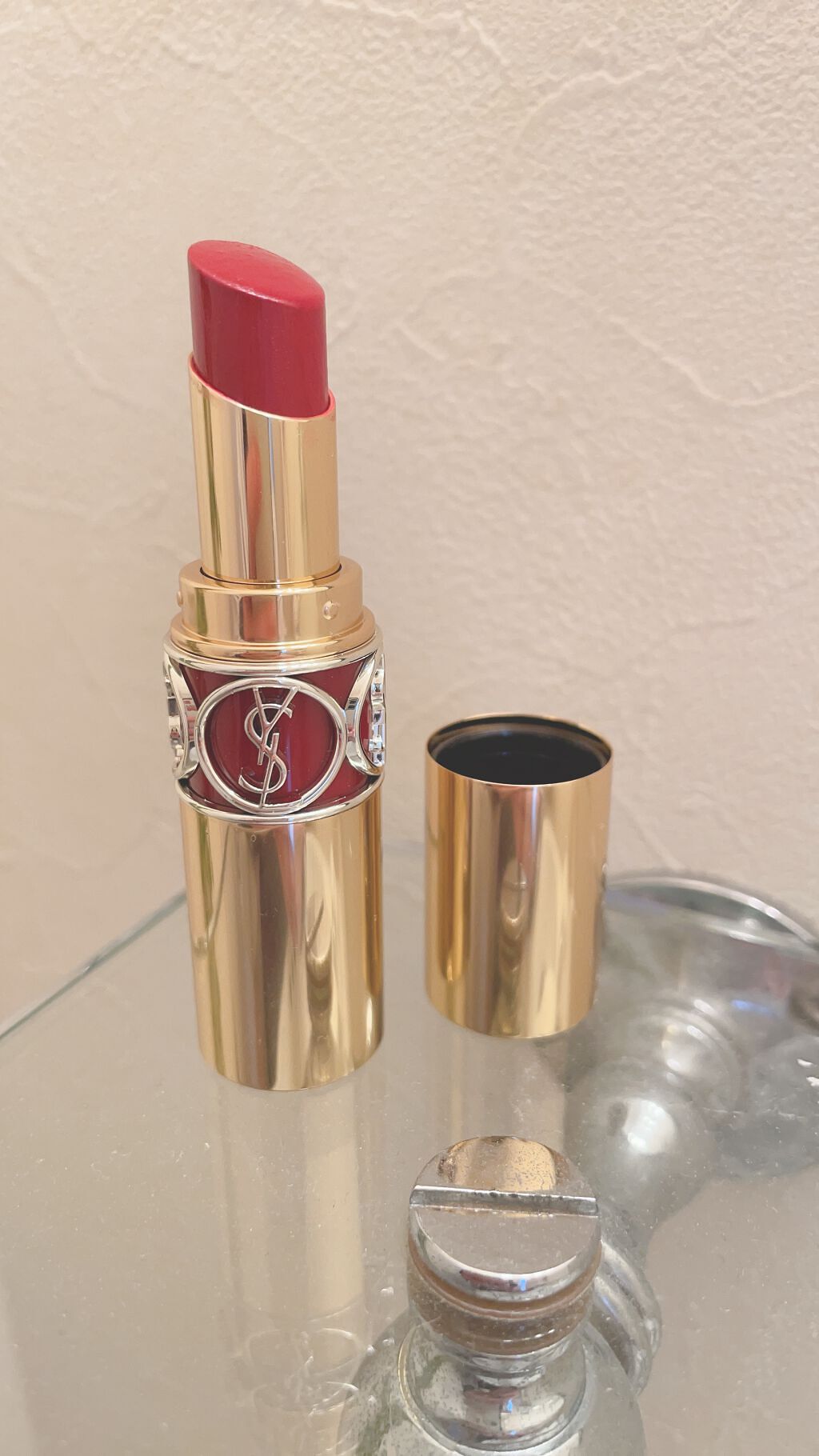 ルージュ ヴォリュプテ シャイン/YVES SAINT LAURENT BEAUTE/口紅を使ったクチコミ（2枚目）