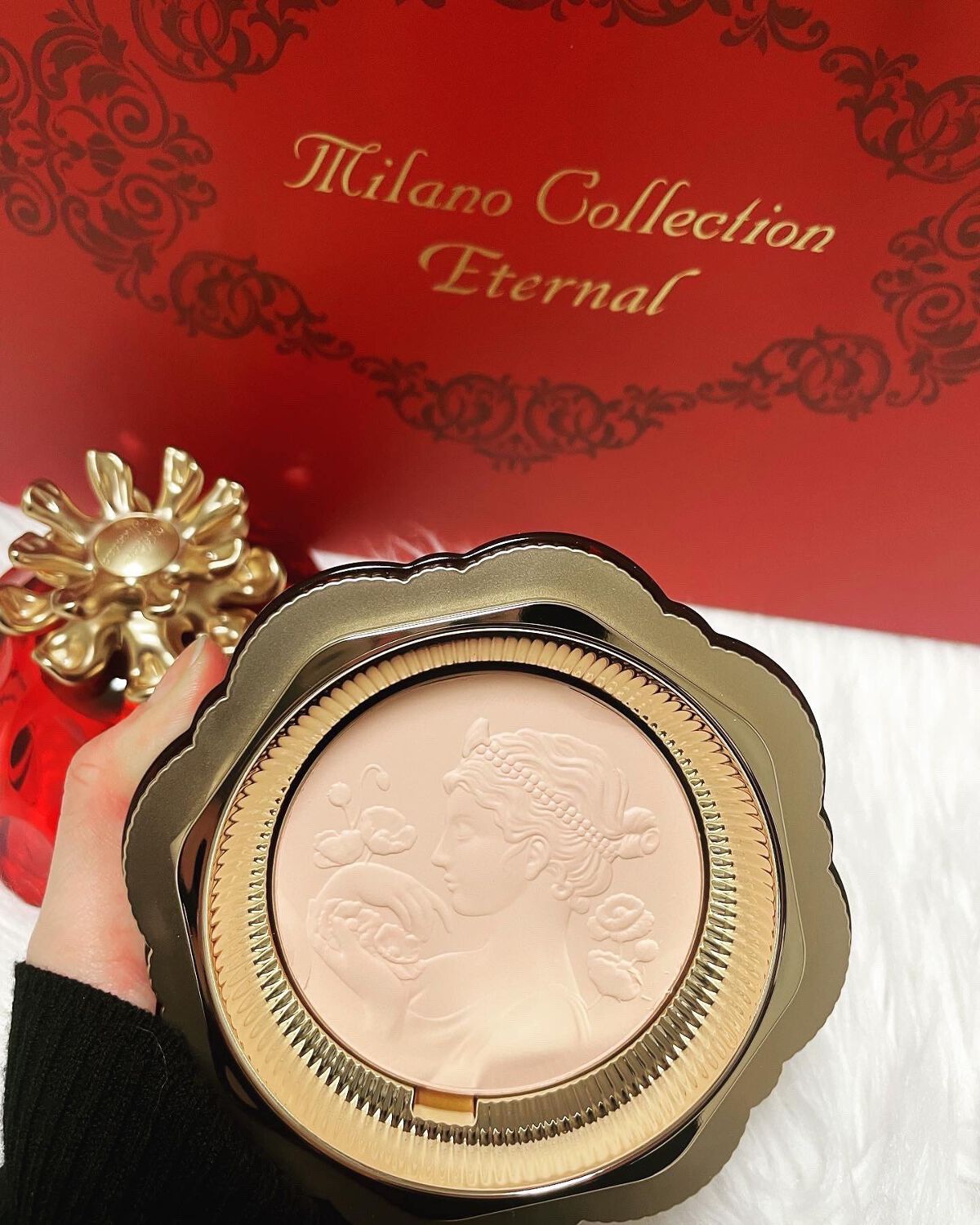 エターナル フェースパウダー/ミラノコレクション/プレストパウダーを使ったクチコミ(2枚目)