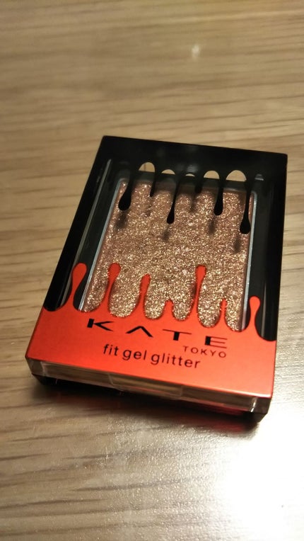フィットジェルグリッター/KATE/ジェル・クリームアイシャドウを使ったクチコミ(2枚目)