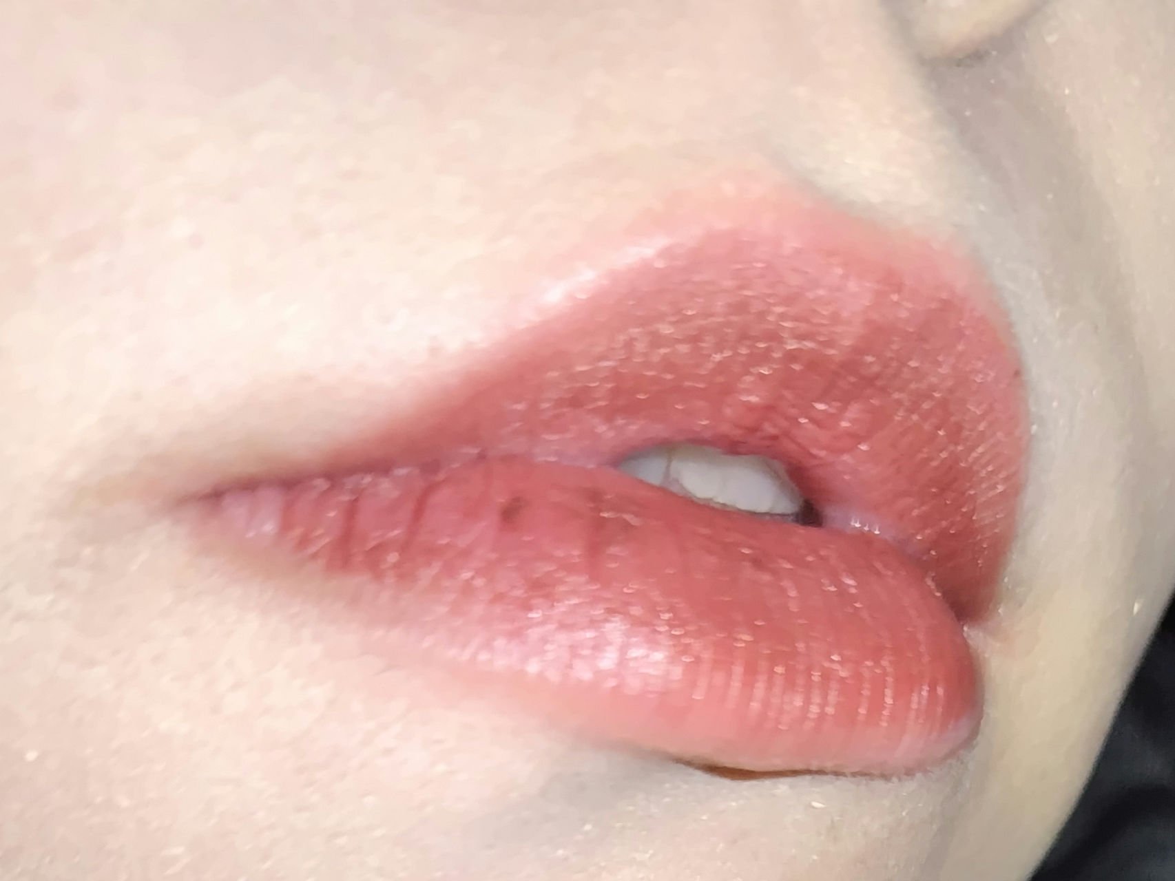 スパークラー アイシャドウ ゴールド クラッシュ/M・A・C/単色アイシャドウを使ったクチコミ（3枚目）