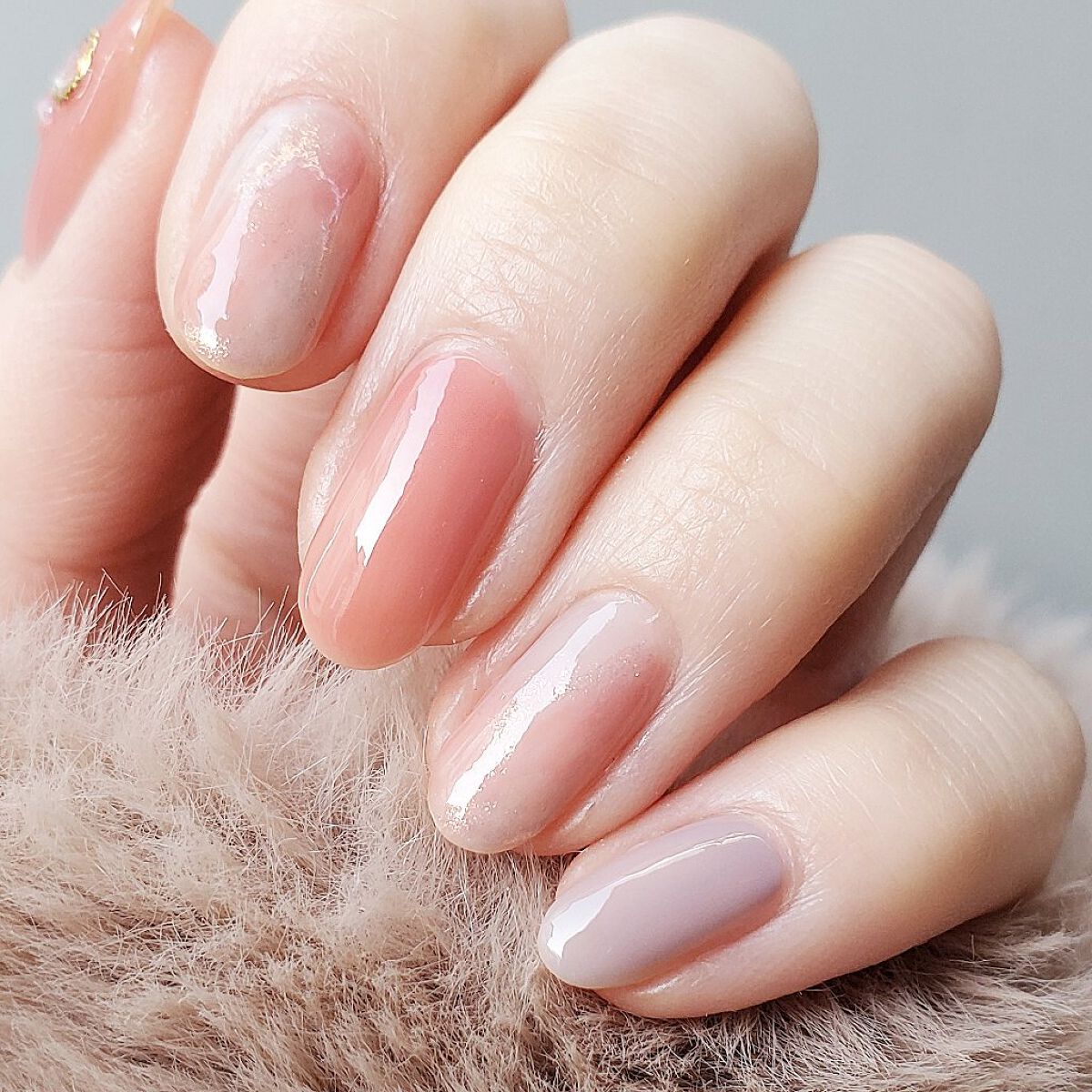 シャインオンミーネイルカラー SE08.ヒントオブバイオレッド/Dear.A/マニキュアを使ったクチコミ（2枚目）