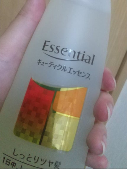 試してみた】キューティクルエッセンス <しっとりツヤ髪 試してみた】キューティクルエッセンス <しっとりツヤ髪