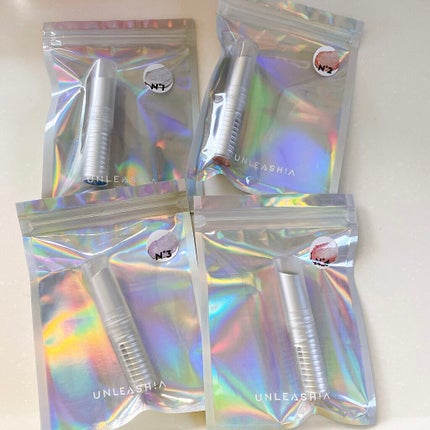 グリッタリーウェブリップバーム/unleashia/リップケアを使ったクチコミ(2枚目)