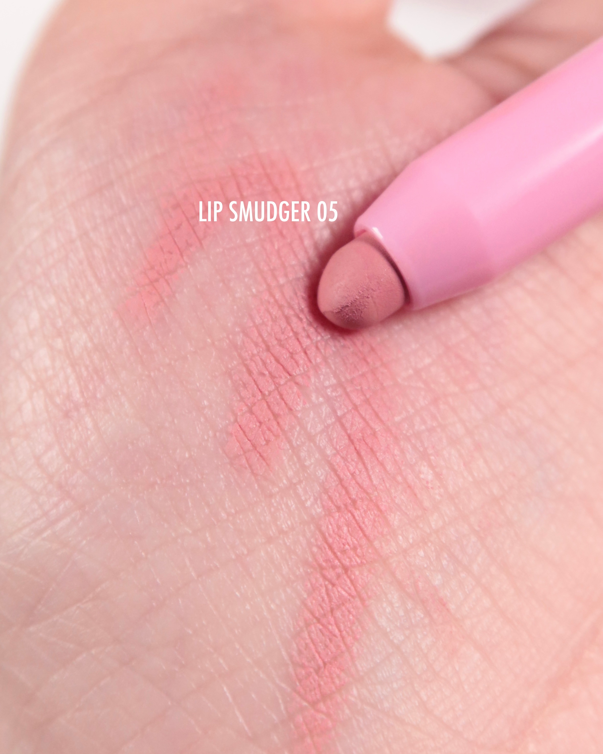 リップスマッジャー 05 モモミルク/AMUSE/リップライナーを使ったクチコミ（3枚目）