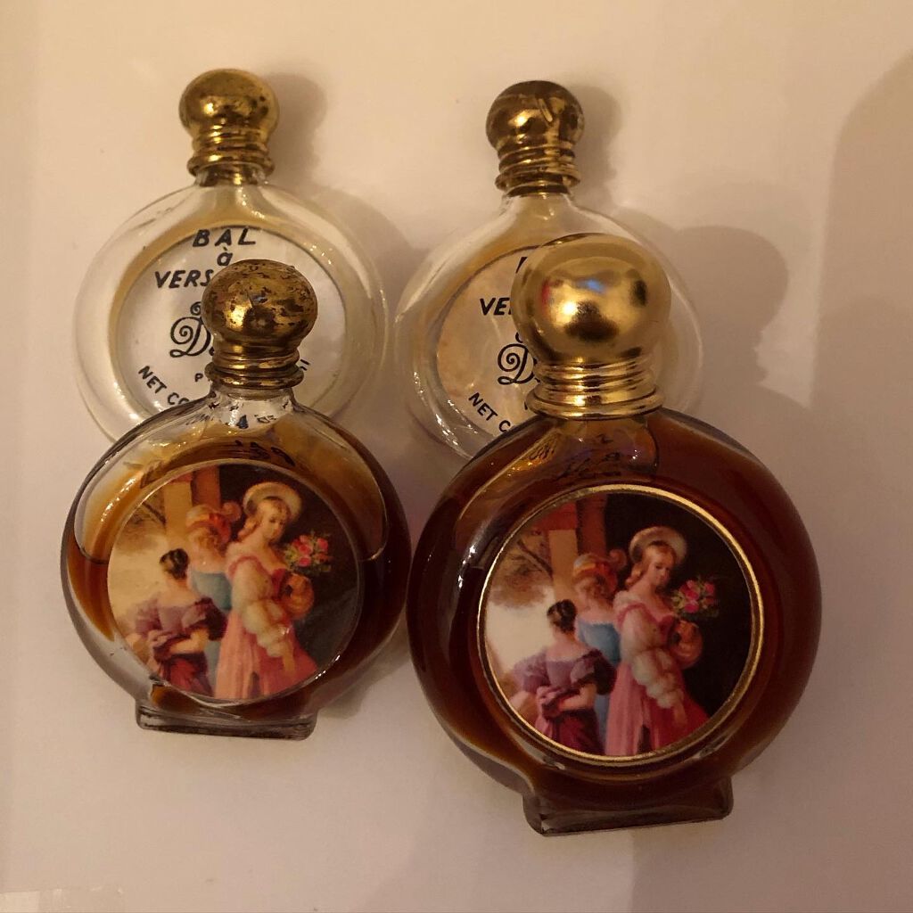 榎本みか on LIPS 「balaversailles【余談】大好きなバラベルサイユとい..」(1枚目)