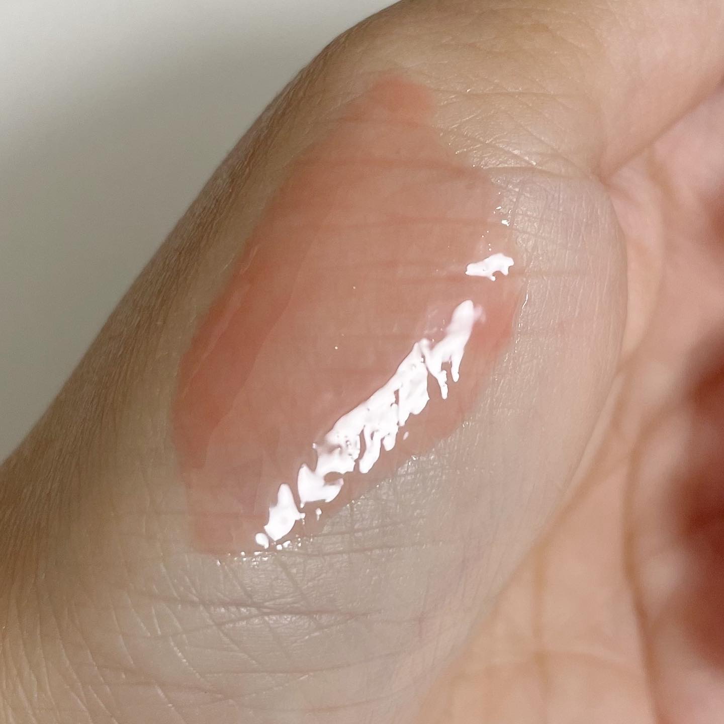 マッドピーチグロウフィットムードグロス/MAD PEACH/リップグロスを使ったクチコミ（3枚目）